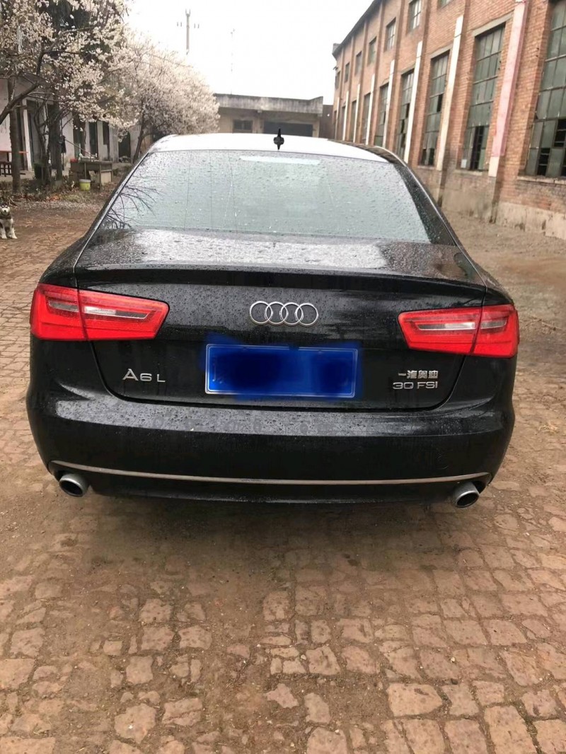 洛陽13年奧迪A6L8