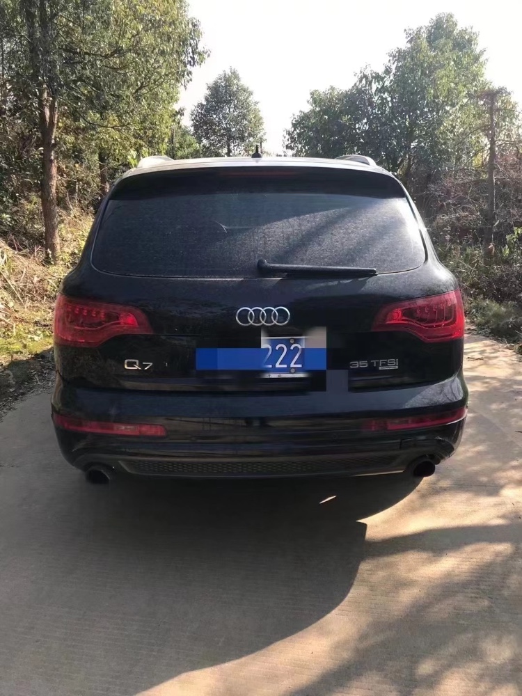 九江15年奧迪Q79