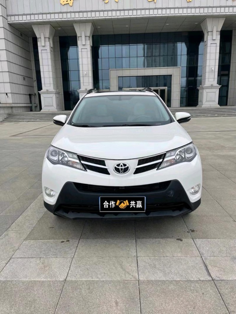 保定14年豐田RAV4榮放1