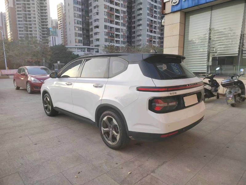 深圳20年寶駿rm58