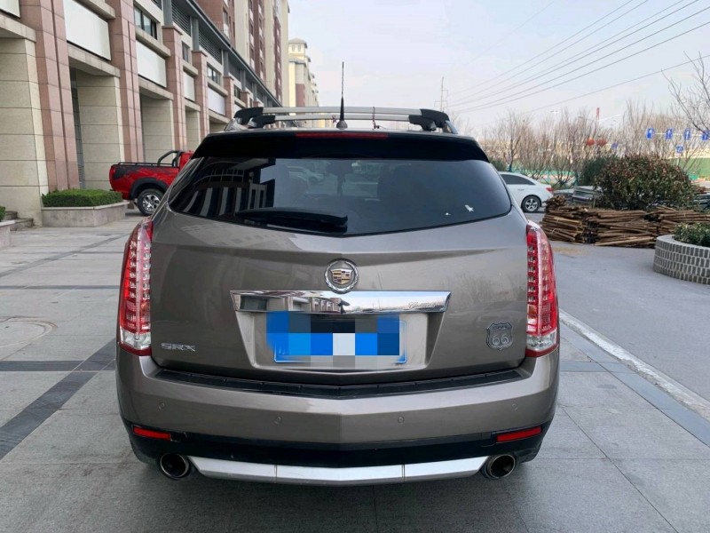 青島12年凱迪拉克SRX4