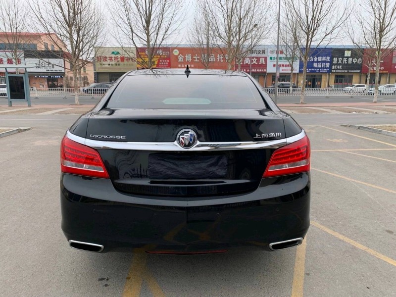 青岛13年别克君越4