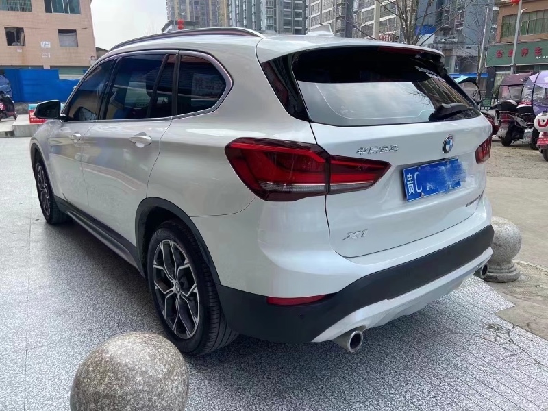 六盤水20年寶馬X17