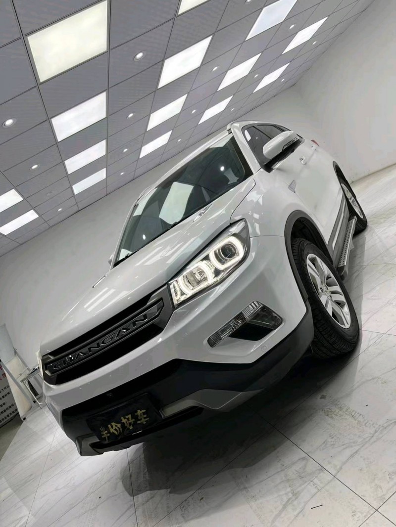 成都17年長安汽車CS752