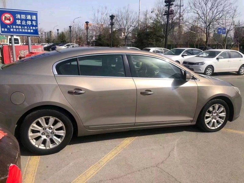 北京11年别克君越2