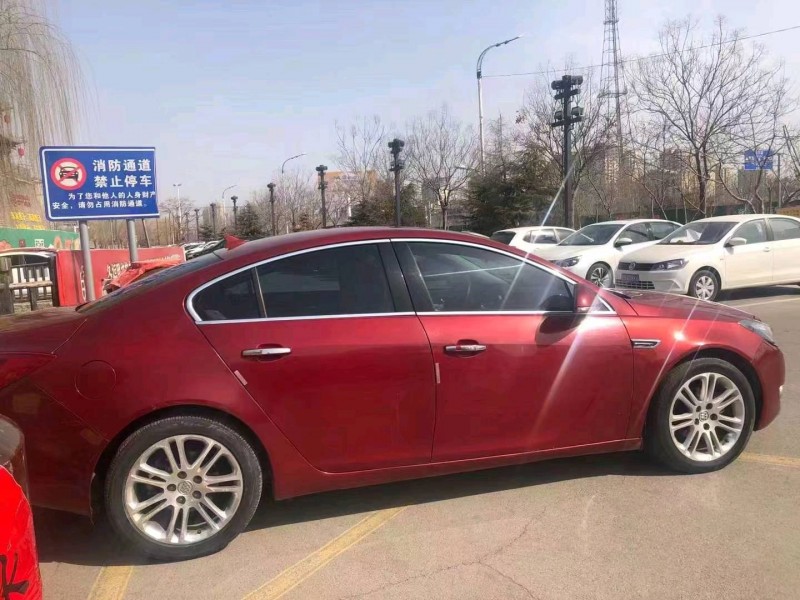 北京10年别克君威3