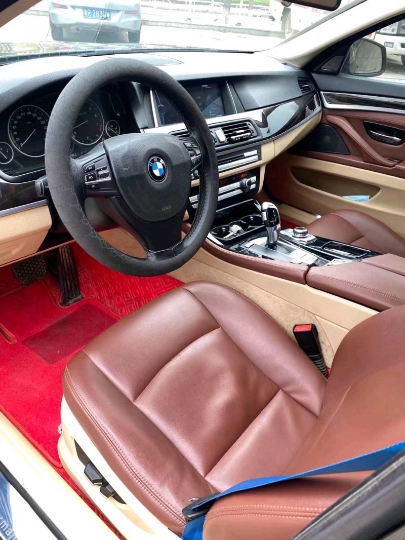 北京12年宝马5系6