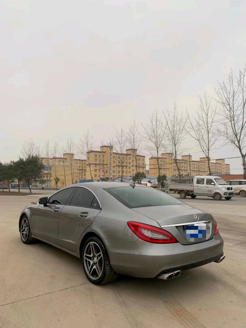 北京12年奔驰CLS4