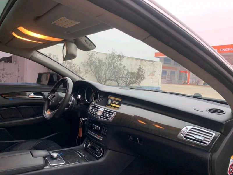 北京12年奔驰CLS9