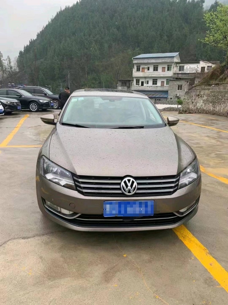 重慶11年大眾帕薩特1
