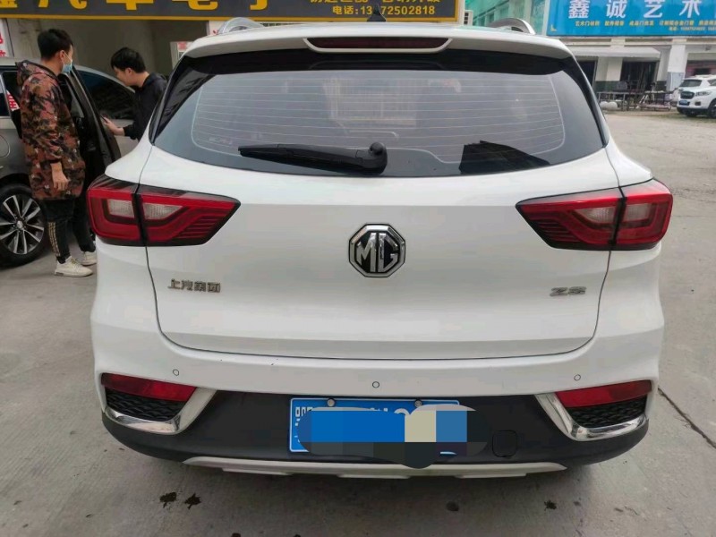 鄂州17年名爵ZS4