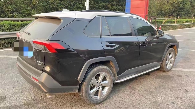 重慶19年豐田RAV4榮放7