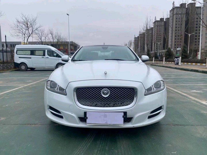 呂梁12年捷豹XJL1