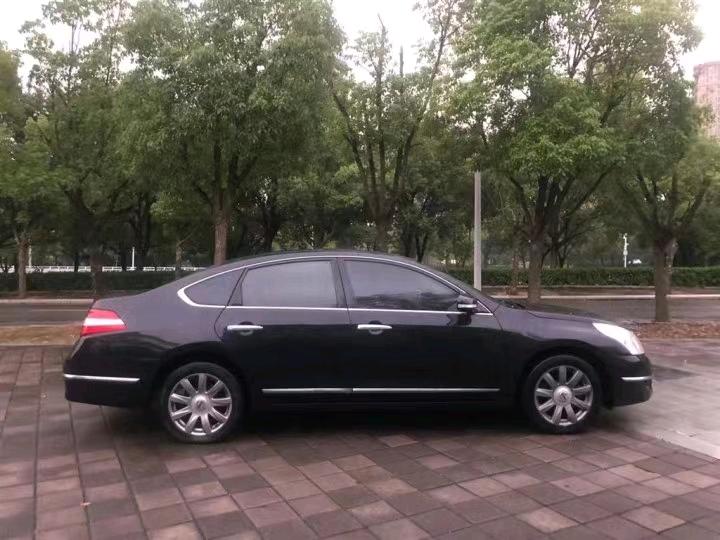 廈門09年日產天籟5