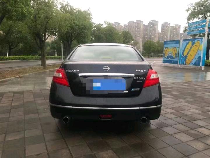 廈門09年日產天籟8