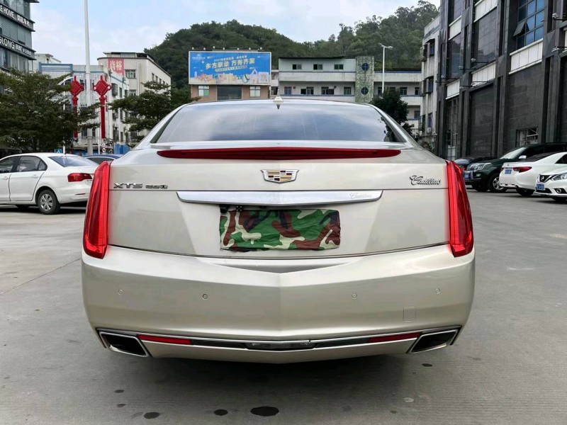 東莞13年凱迪拉克XTS9