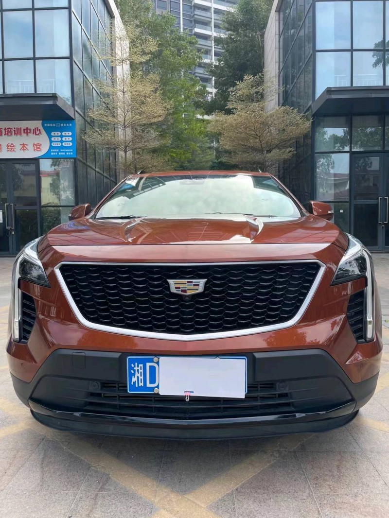 中山19年凱迪拉克XT41