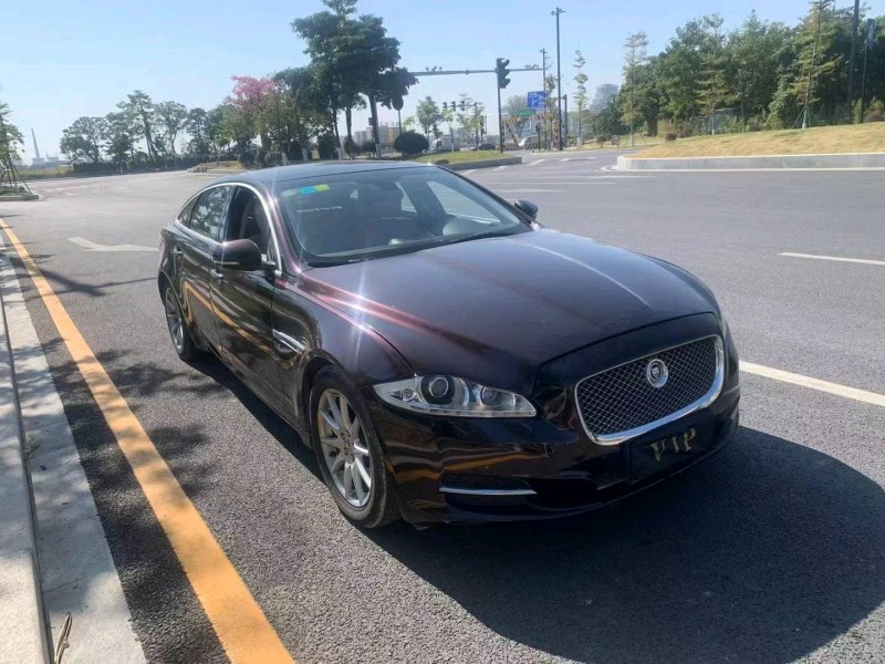 廣州13年捷豹XJL2