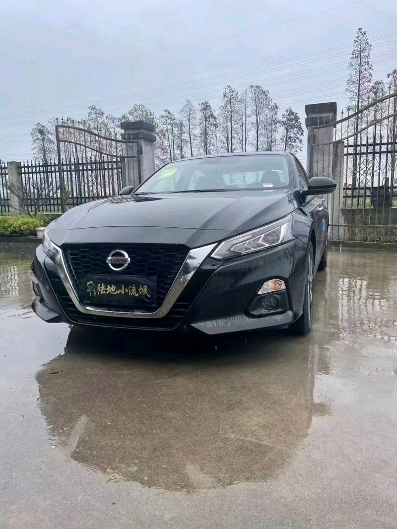 紹興21年日產天籟1