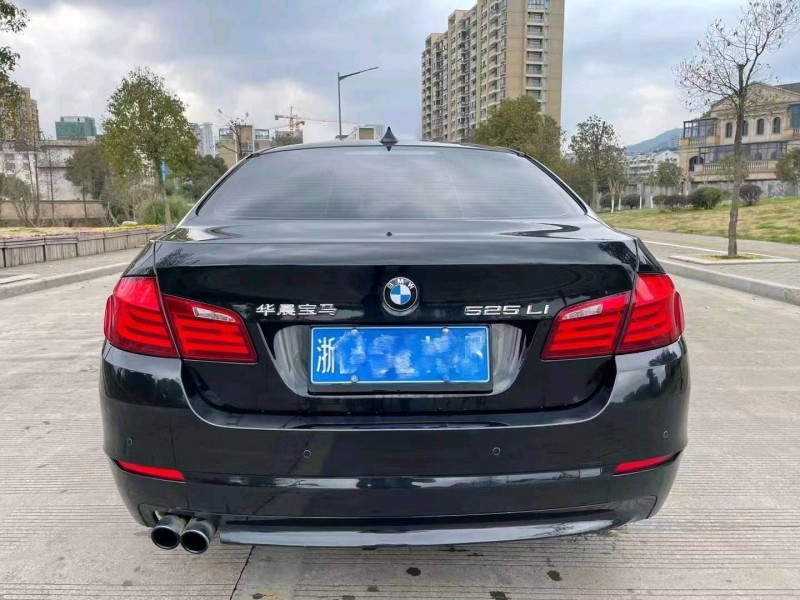 湖州13年寶馬5系4