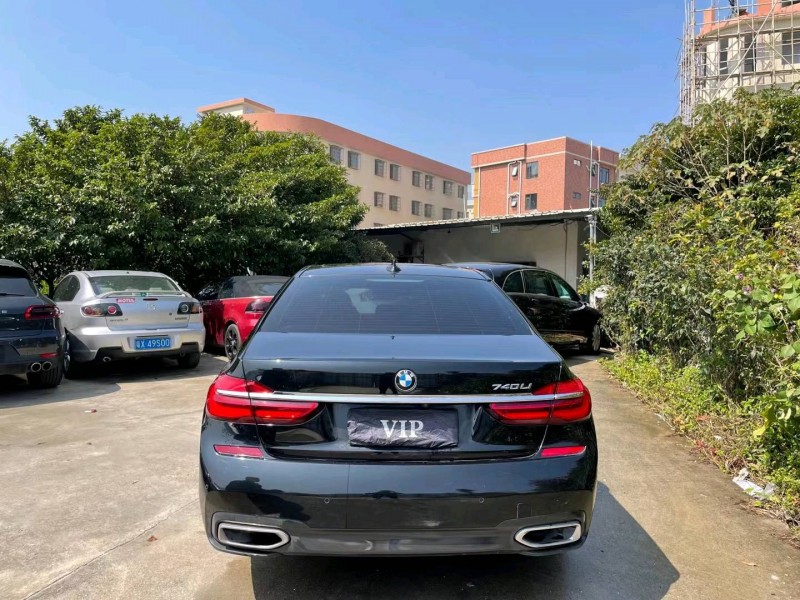 佛山18年宝马7系9