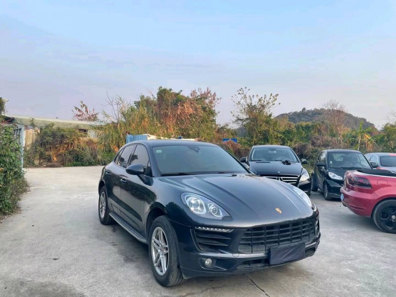 佛山18年保時捷Macan8