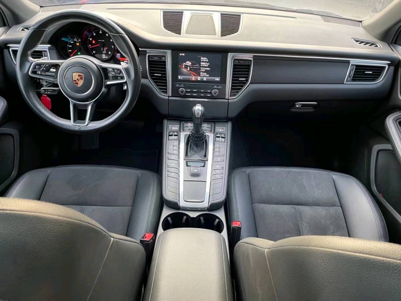 佛山18年保時捷Macan5