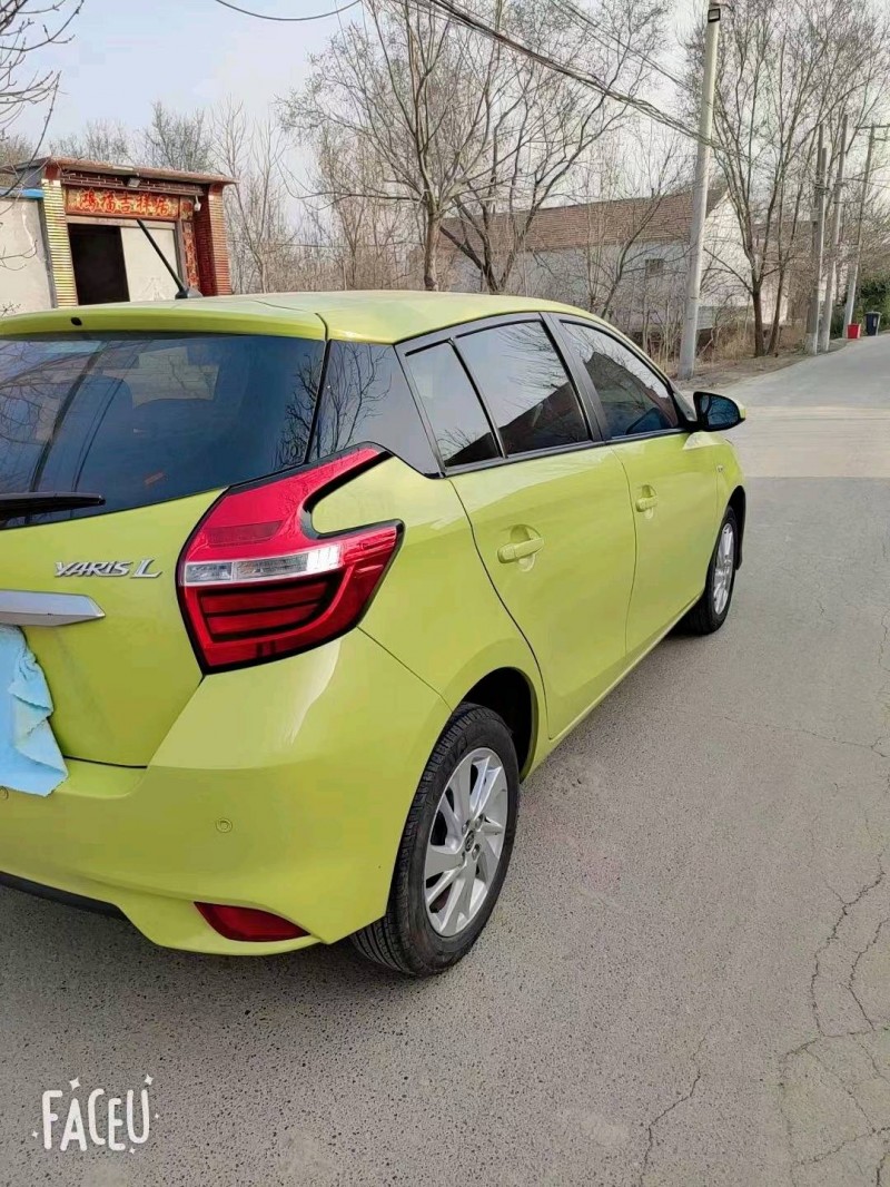 濱州17年豐田YARiS L 致炫9