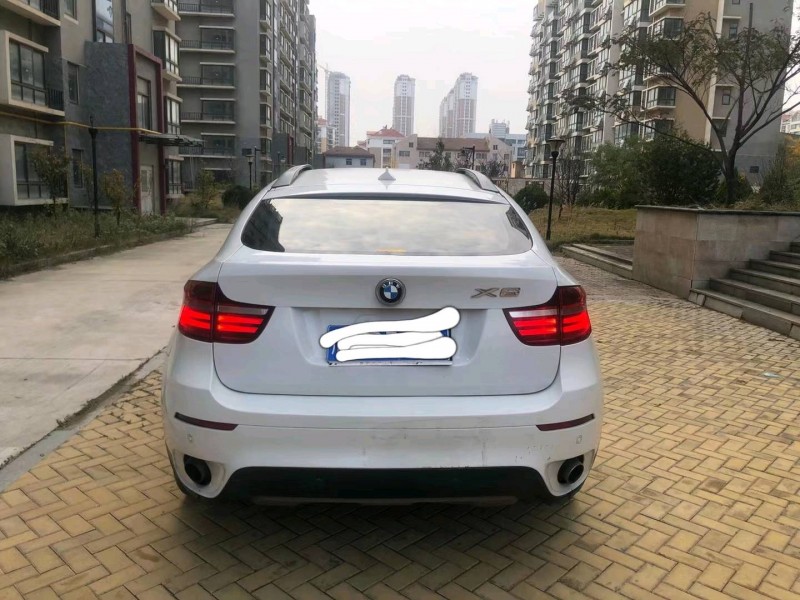 廣元14年寶馬X65