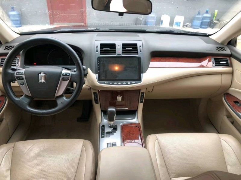 济宁13年丰田皇冠3