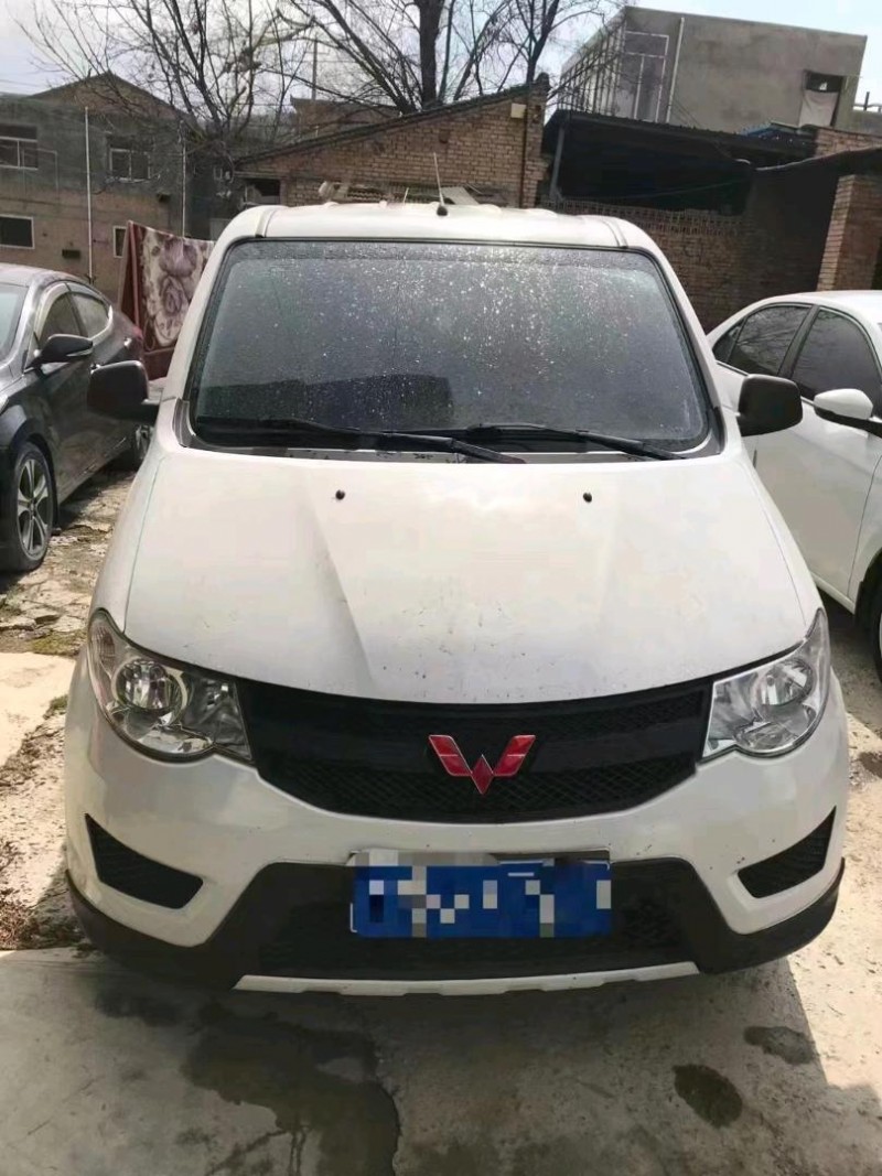 北京19年五菱汽車宏光S31