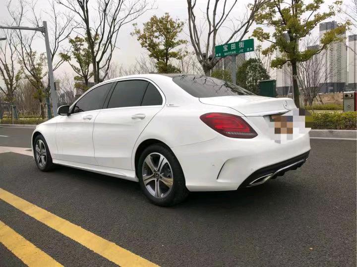 廈門20年奔馳C2