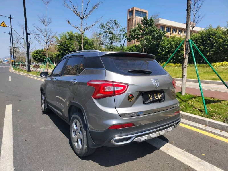 廣州18年寶駿5107