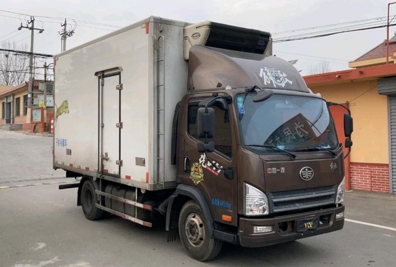 青島20年解放解放卡車2