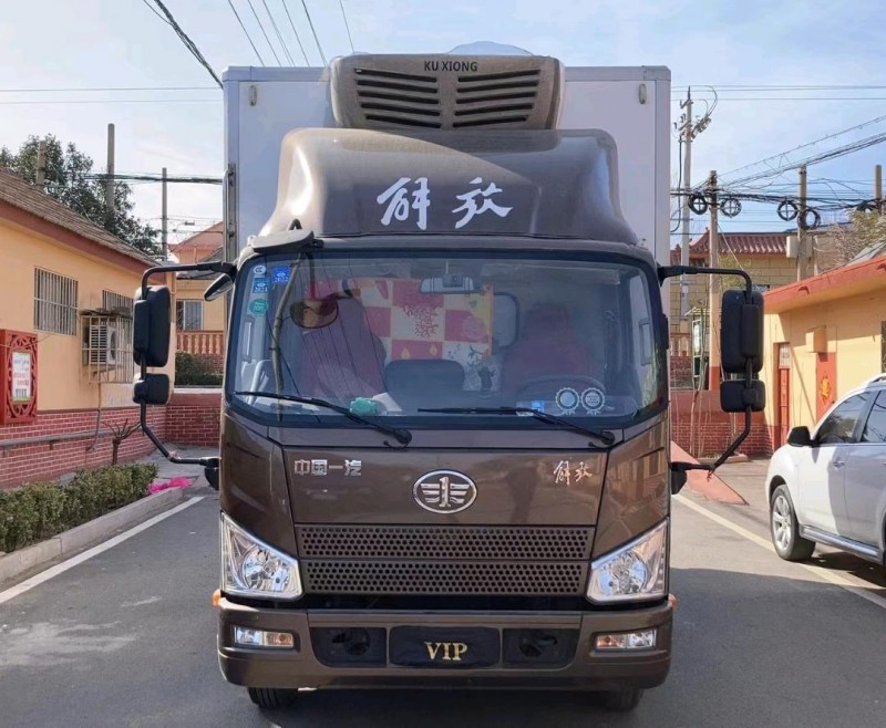 青島20年解放解放卡車1