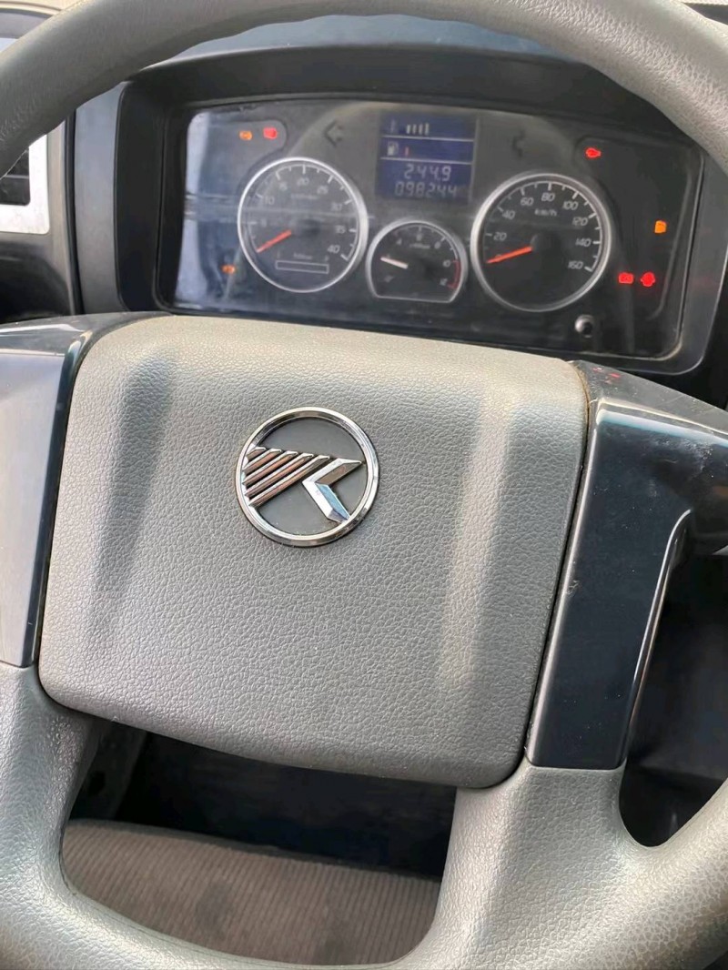 日照19年卡車系列重汽豪沃6