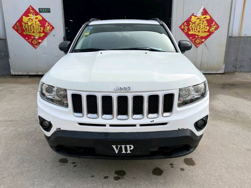濟寧15年Jeep指南者1