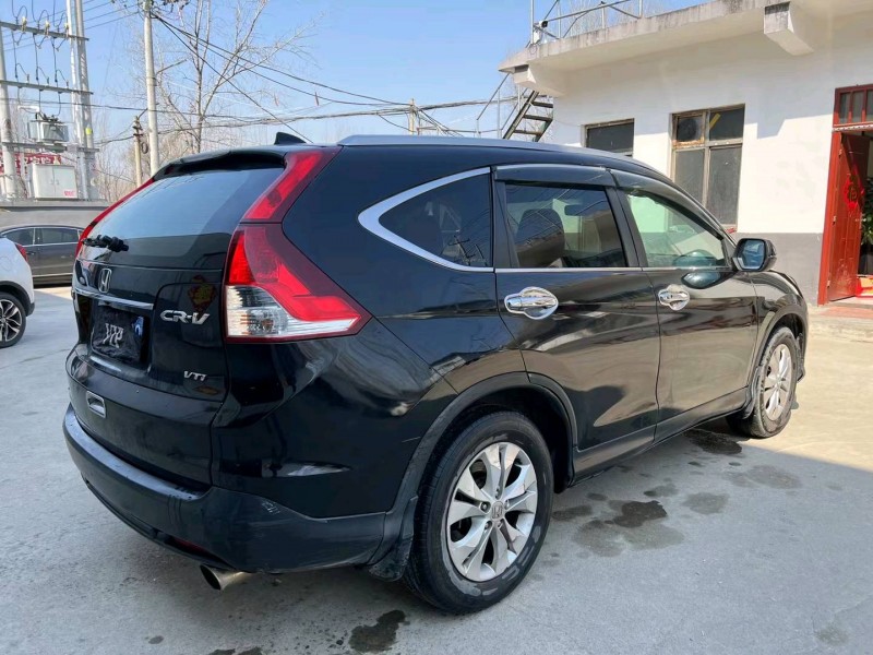 濟寧12年本田CR-V9
