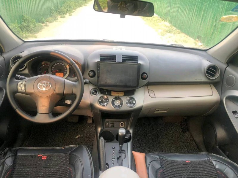 濟寧12年豐田RAV4榮放6