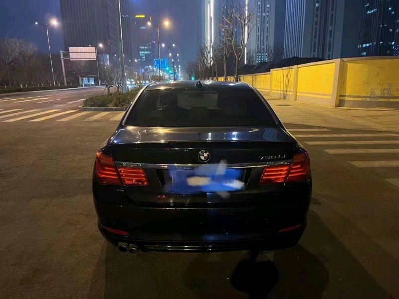 煙臺12年寶馬7系4