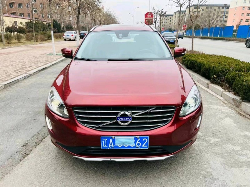 東營14年沃爾沃XC601