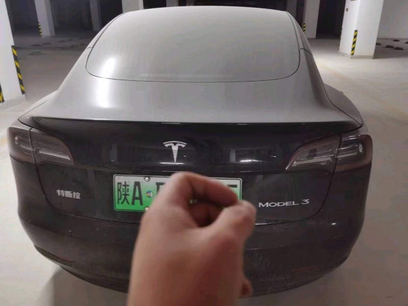 漢中20年特斯拉MODEL 33