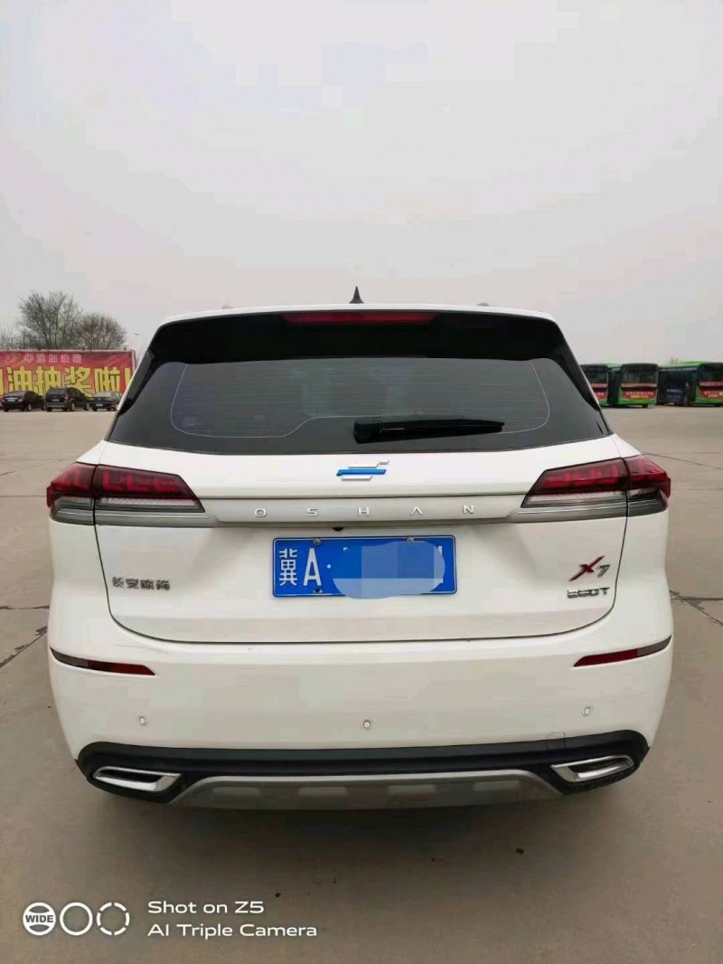 保定20年長安汽車歐尚4
