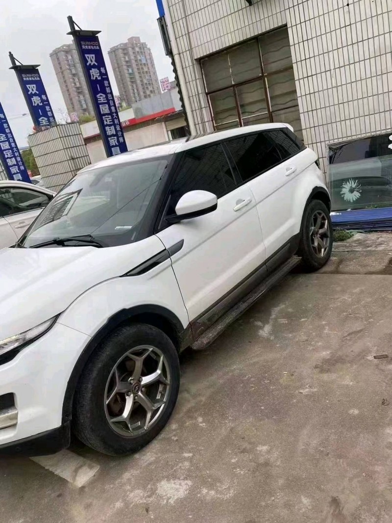 萍鄉14年路虎極光2