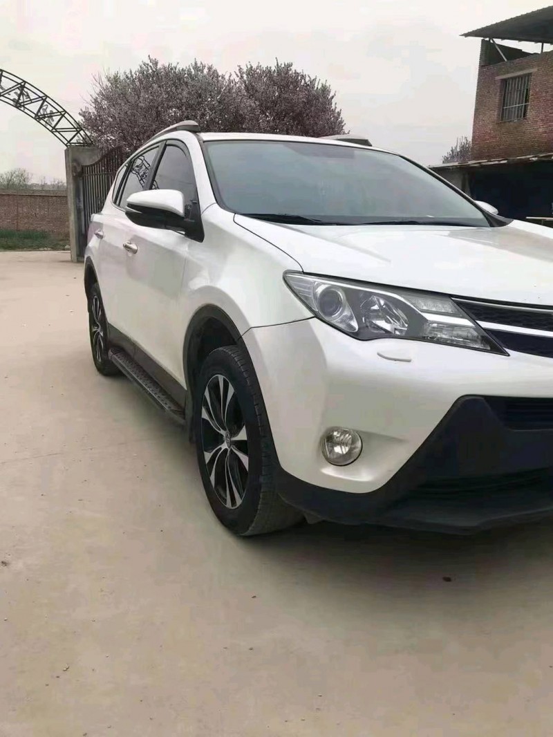 延安16年豐田RAV4榮放2