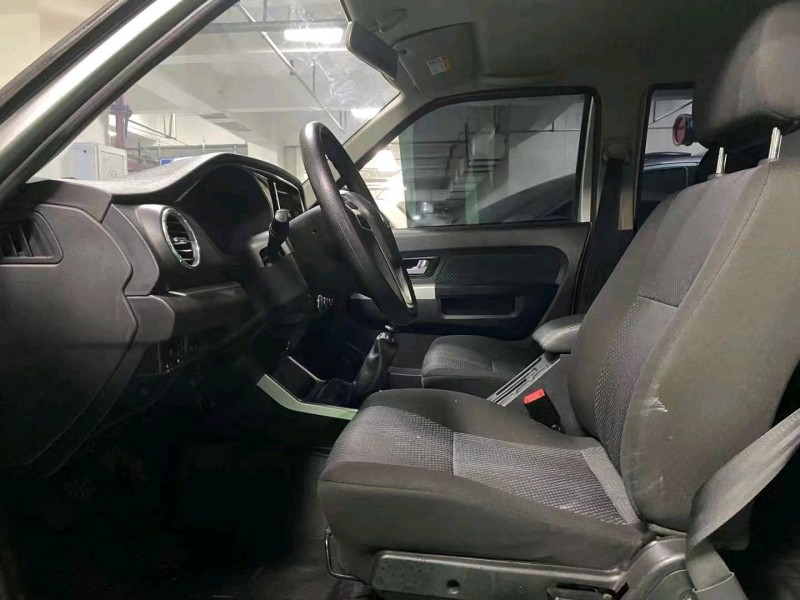 成都18年東風銳騏多功能車4
