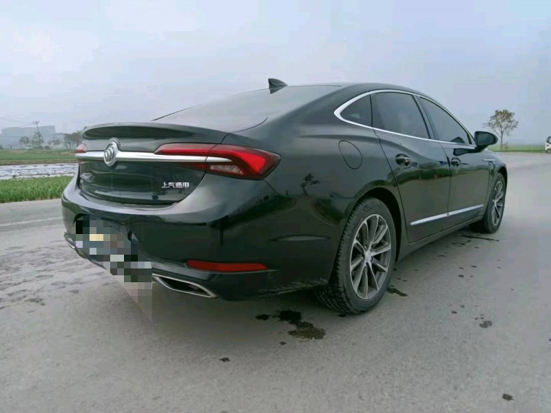 徐州20年别克君越2