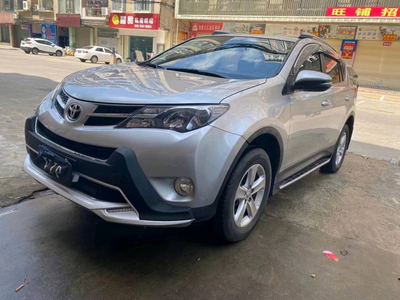佛山14年豐田RAV4榮放3