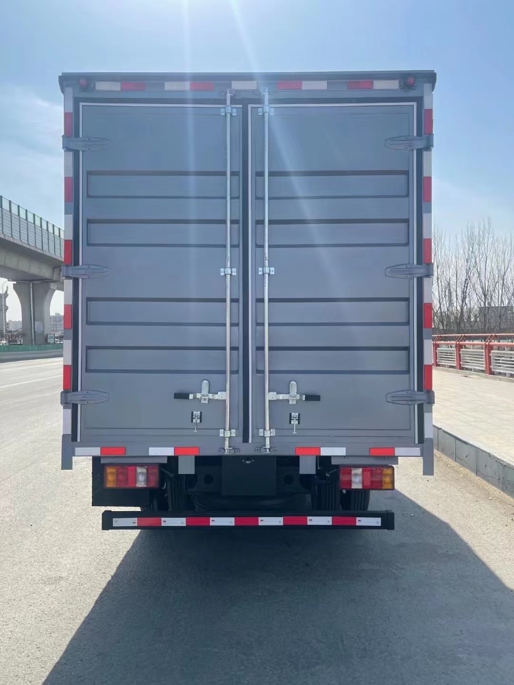唐山21年卡車系列重汽豪沃4