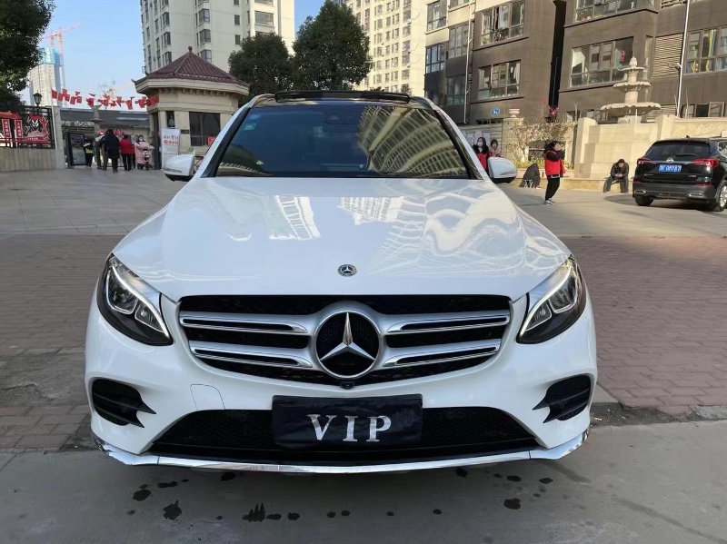 北京19年奔驰GLC9